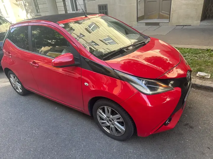 Toyota Aygo 2015 photo 2