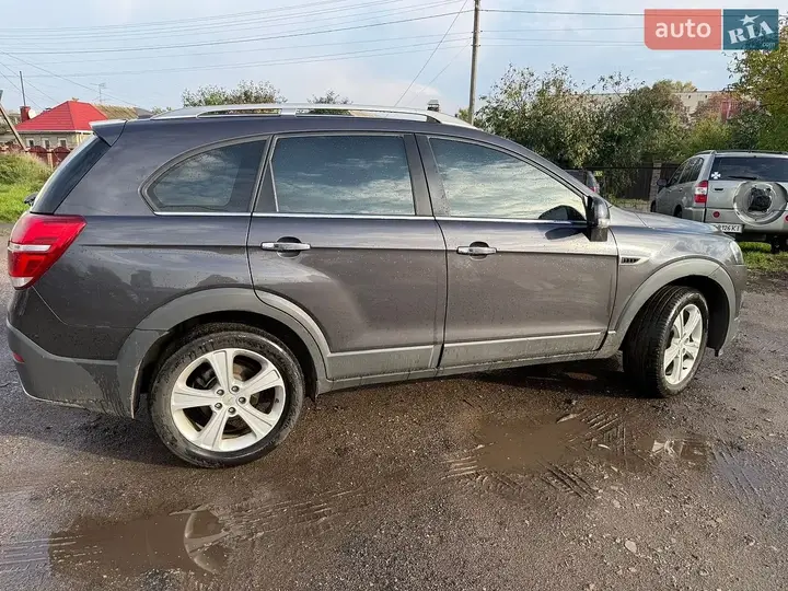 Chevrolet Captiva 2015 photo 4