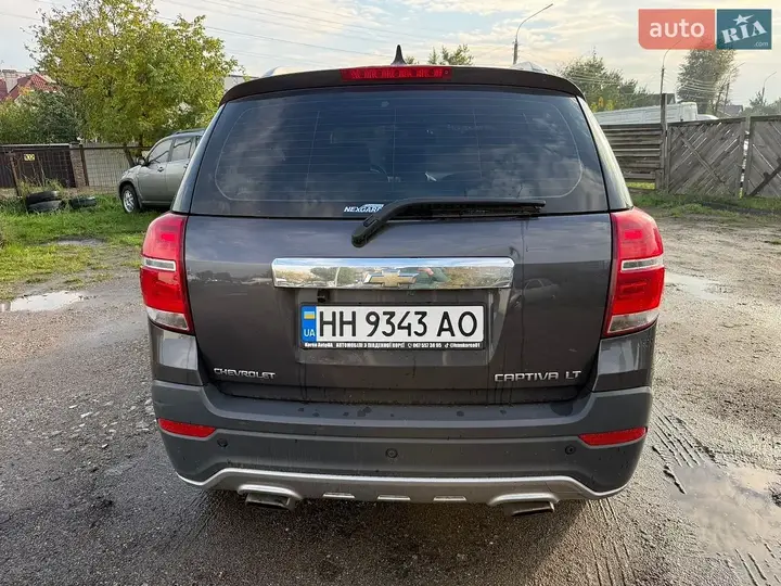 Chevrolet Captiva 2015 photo 2