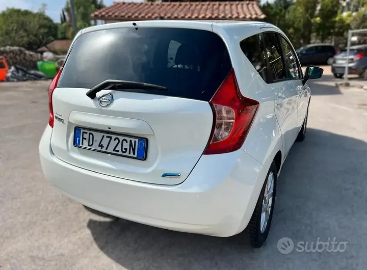 Nissan Note 2016 photo 5