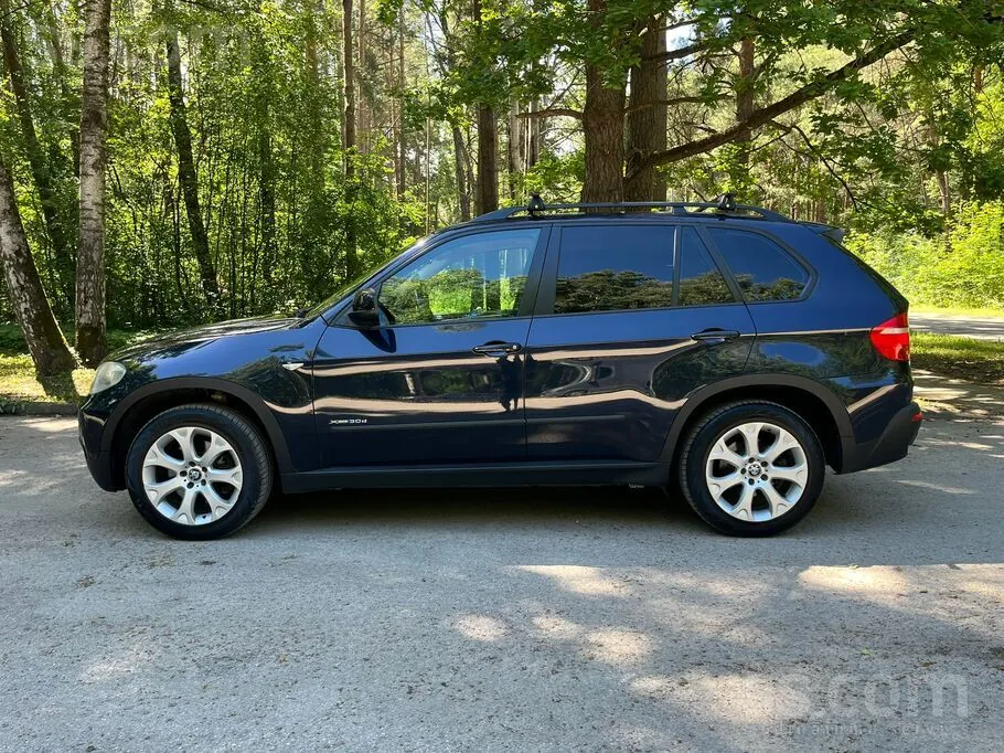 BMW X5 2009 photo 2