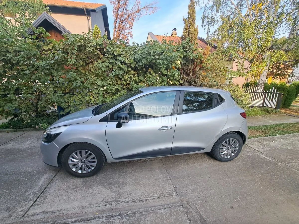 Renault Clio 2014 photo 2