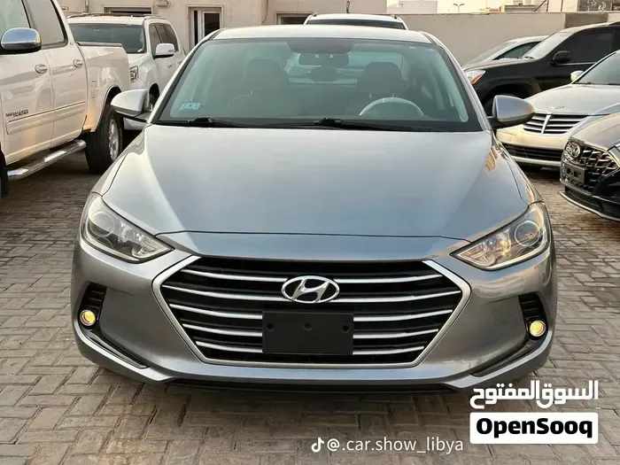 Hyundai Elantra 2017 photo 2