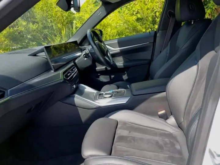 BMW I4 2023 photo 5