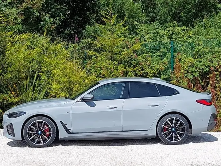 BMW I4 2023 photo 4