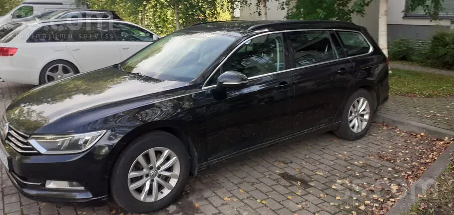 Volkswagen Passat 2018 photo 2