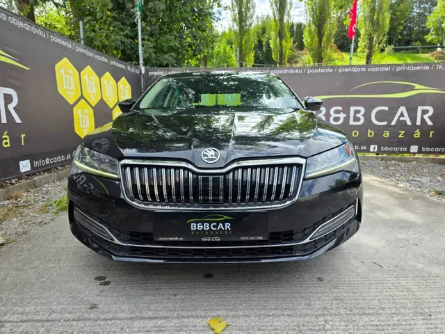 Skoda Superb 2020 photo 2