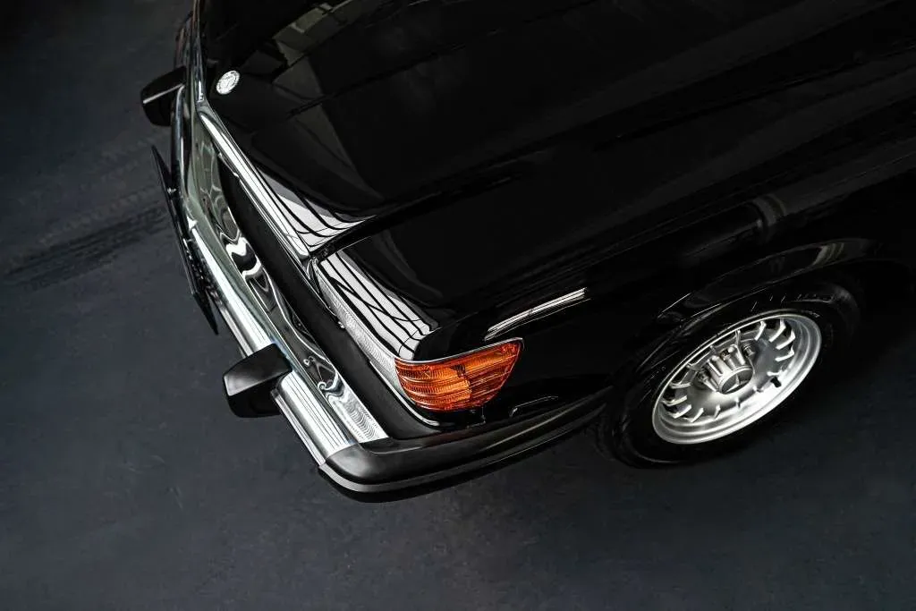 Mercedes-Benz Sl-Class 1985 photo 2