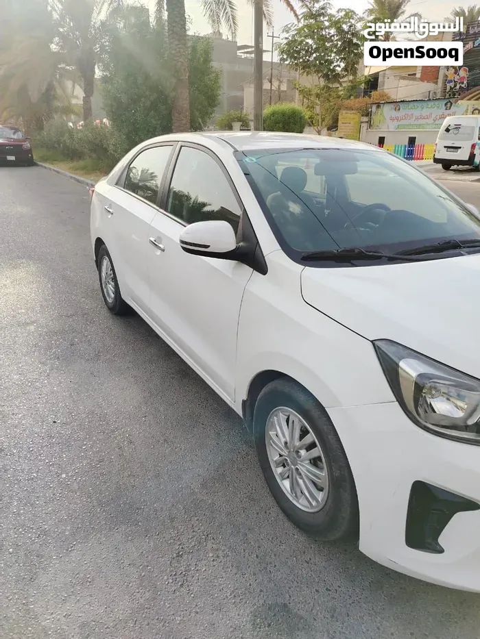 Kia Pegas