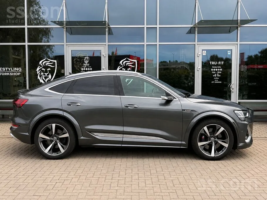 Audi E-Tron 2020 photo 4