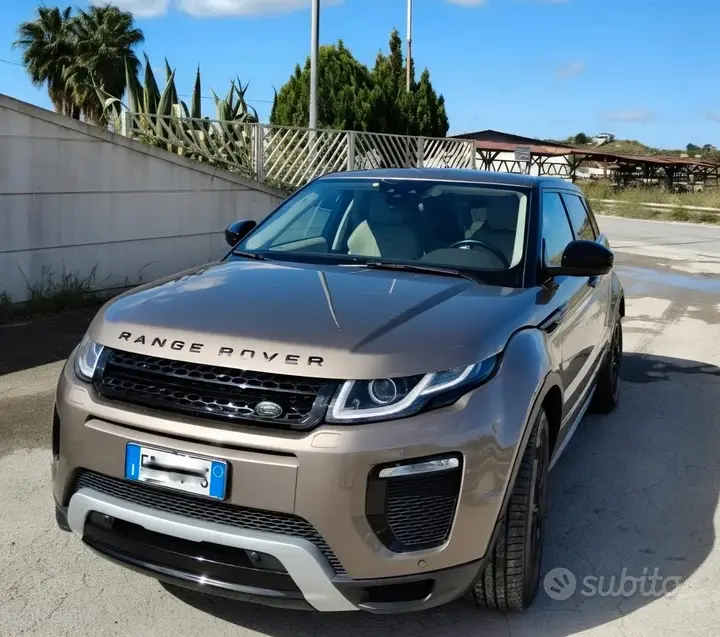Land Rover Range Rover Evoque 2016 photo 2