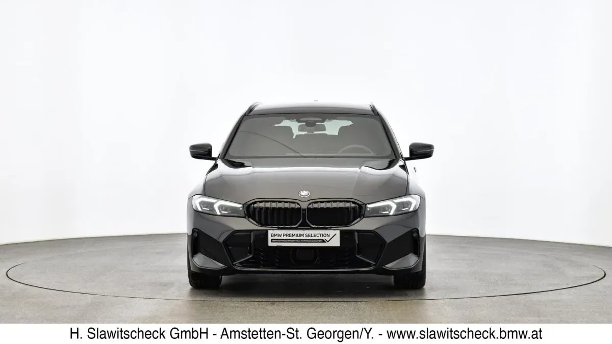 BMW 3 Series 2025 photo 2