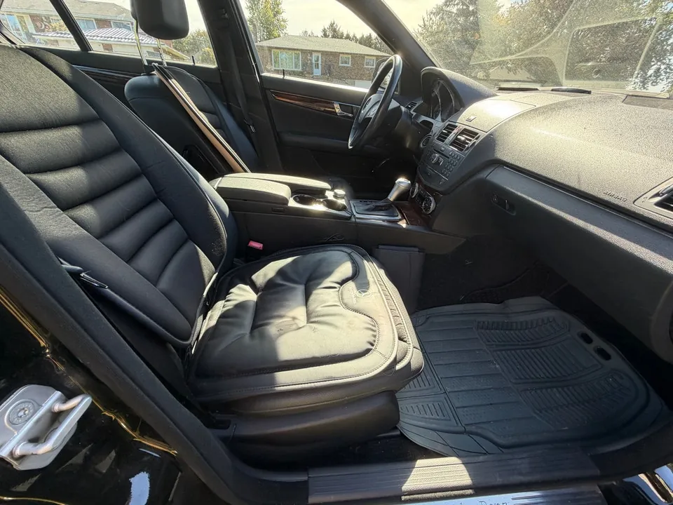 Mercedes-Benz C300 2009 photo 5