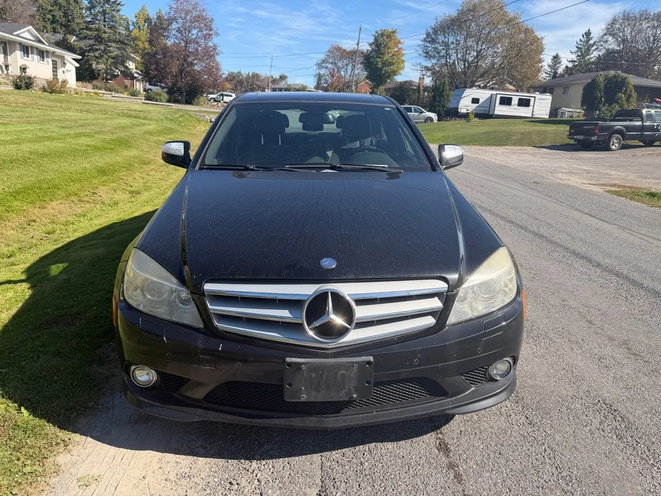 Mercedes-Benz C300 2009 photo 3