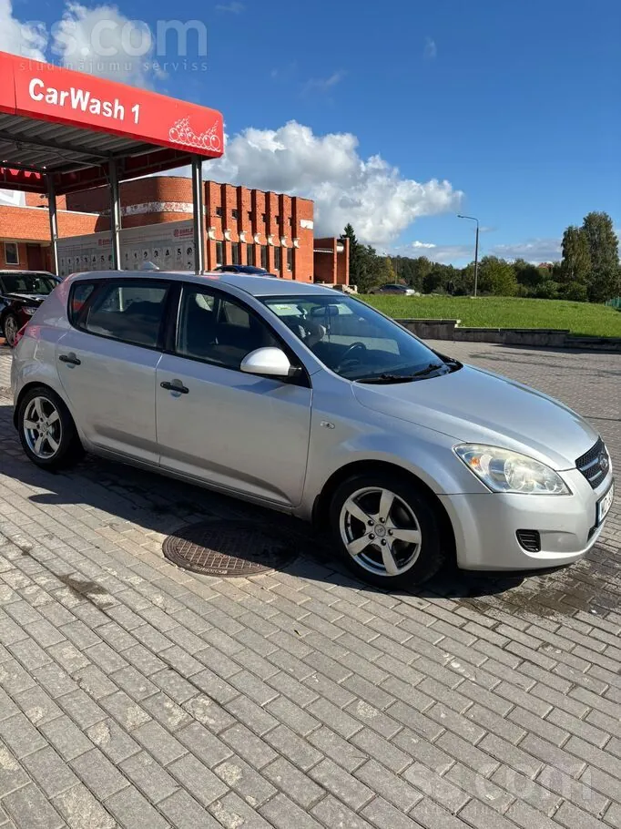 Kia Ceed 2007 photo 2