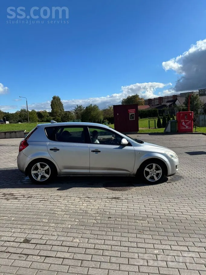 Kia Ceed 2007 photo 4
