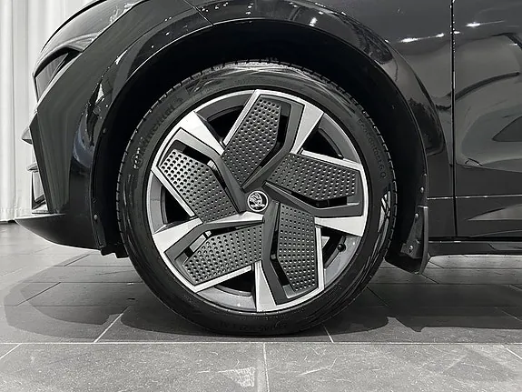 Skoda Enyaq 2025 photo 5
