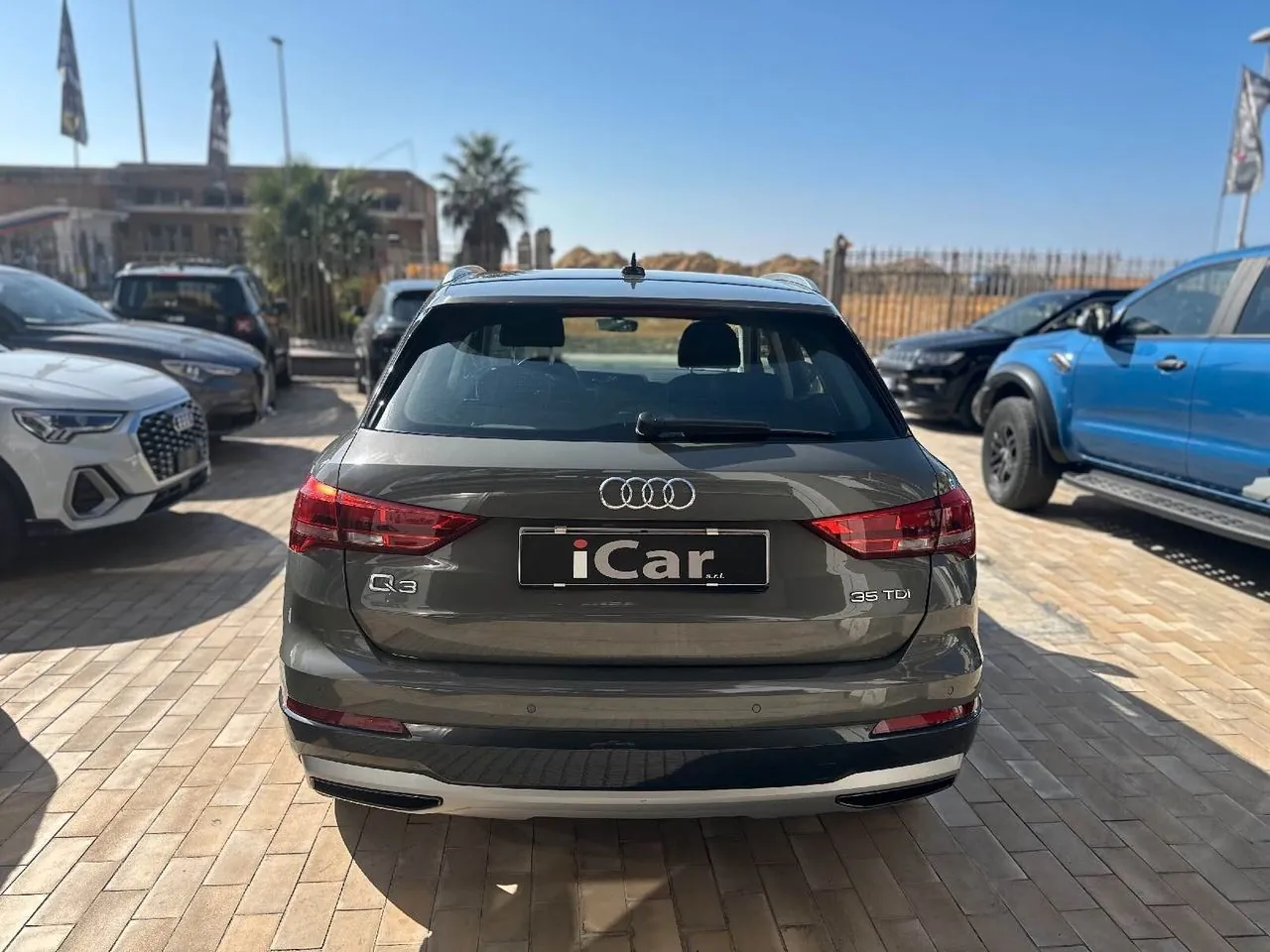 Audi Q3 2019 photo 4