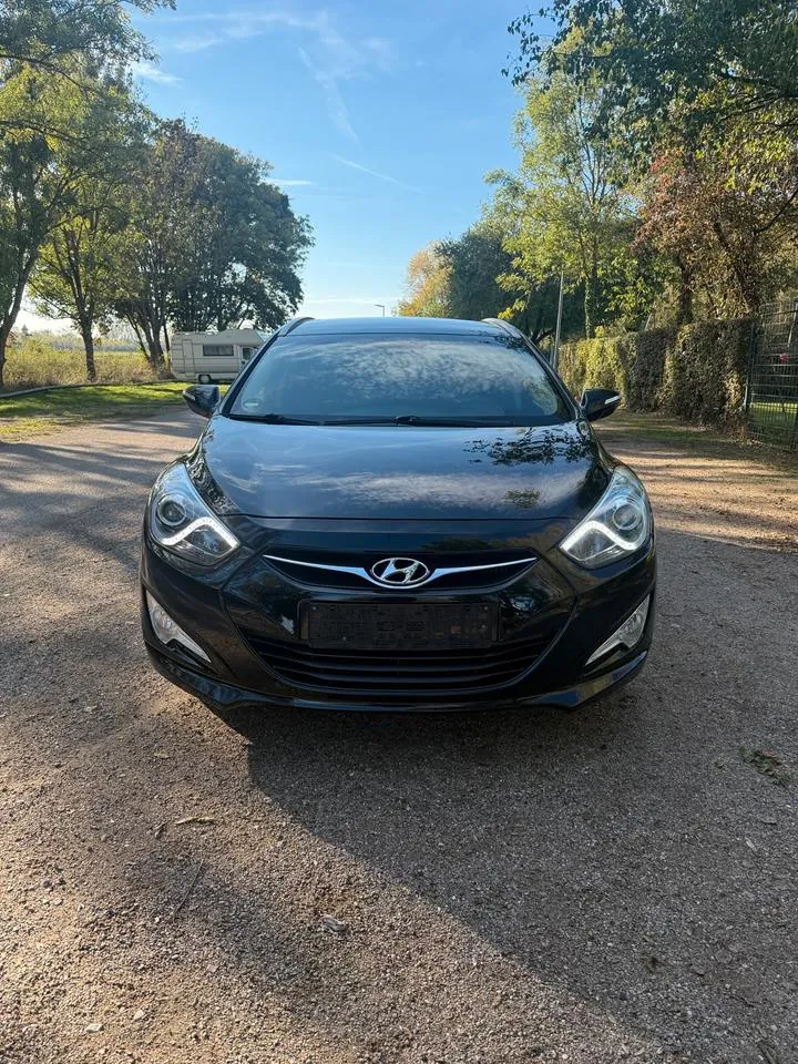 Hyundai I40