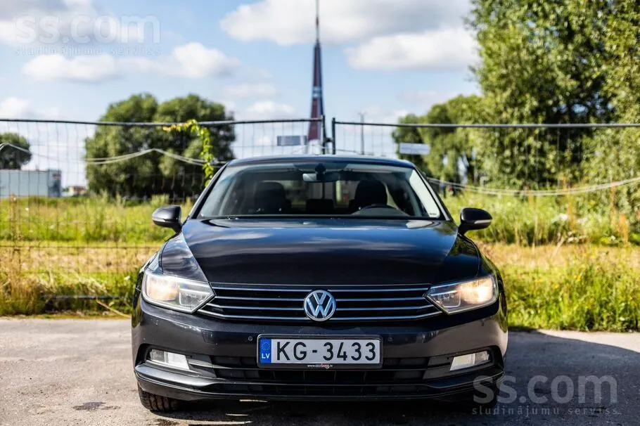 Volkswagen Passat B8 2016 photo 3