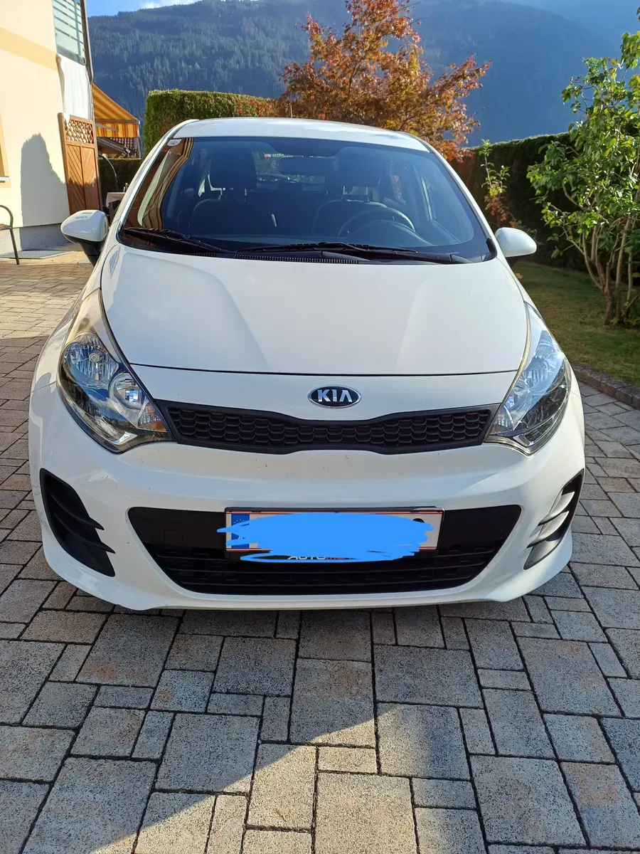 Kia Rio 2017 photo 2