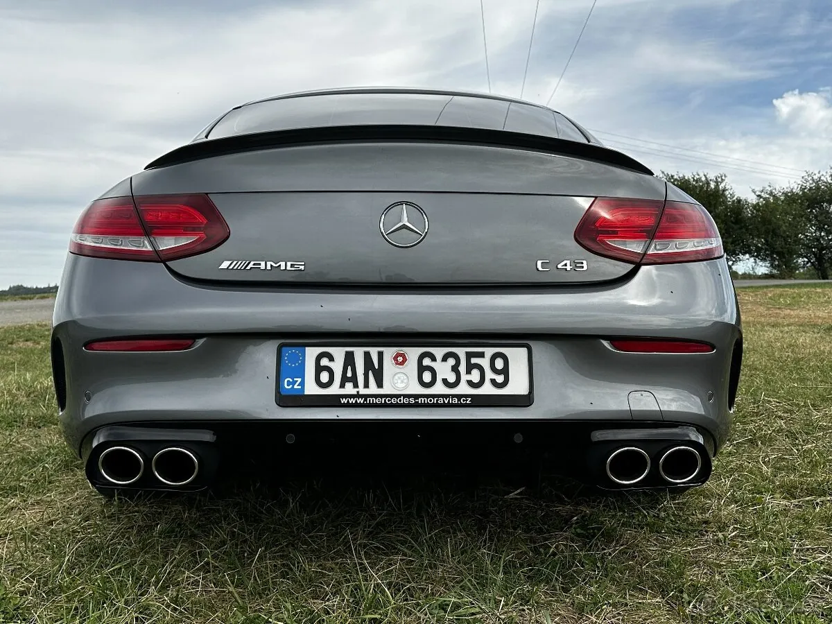 Mercedes-Benz C43 Amg 2017 photo 5
