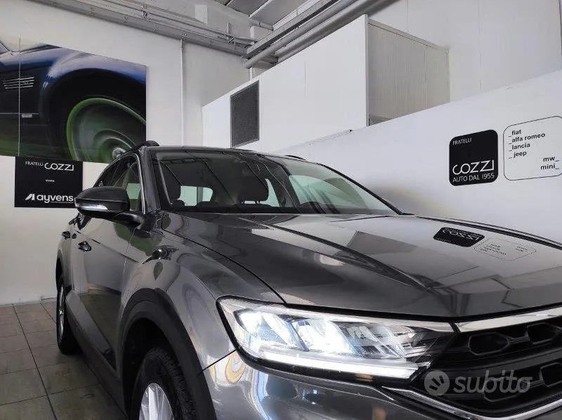 Volkswagen T-Roc 2023 photo 4