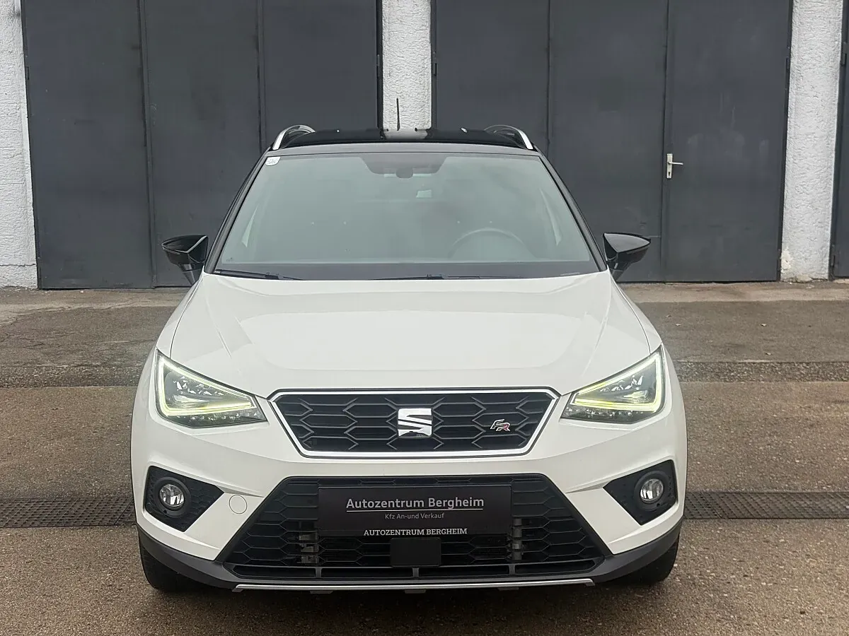 Seat Arona 2019 photo 3