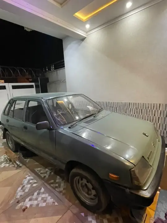 Suzuki Khyber