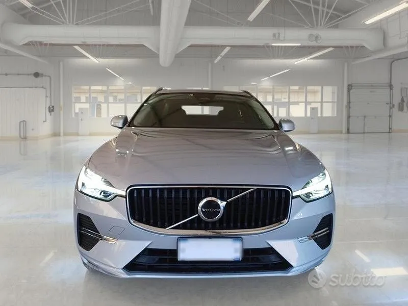 Volvo Xc60 2023 photo 2