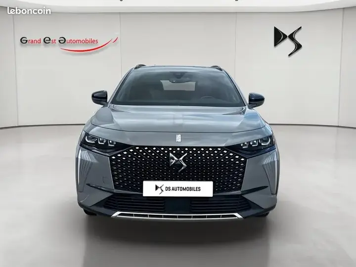 DS Automobiles Ds7 2023 photo 2