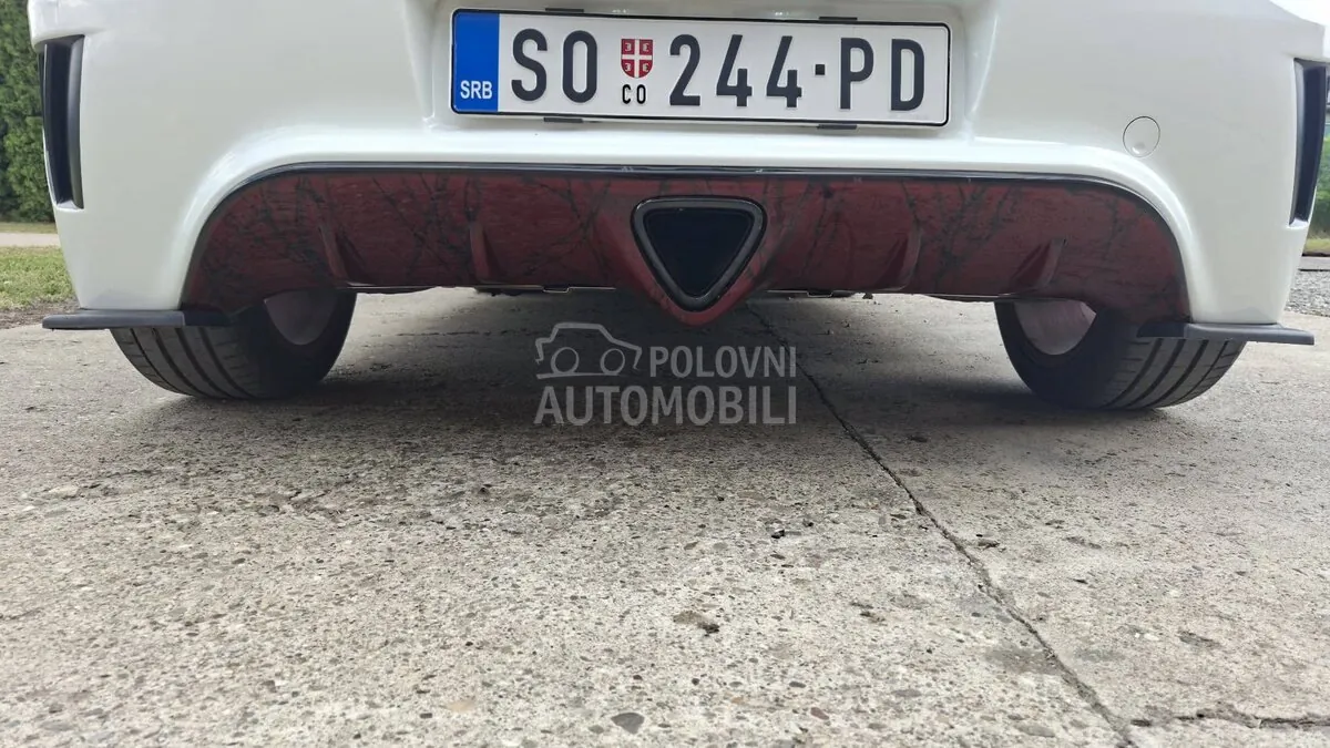 Opel Corsa D 2011 photo 3