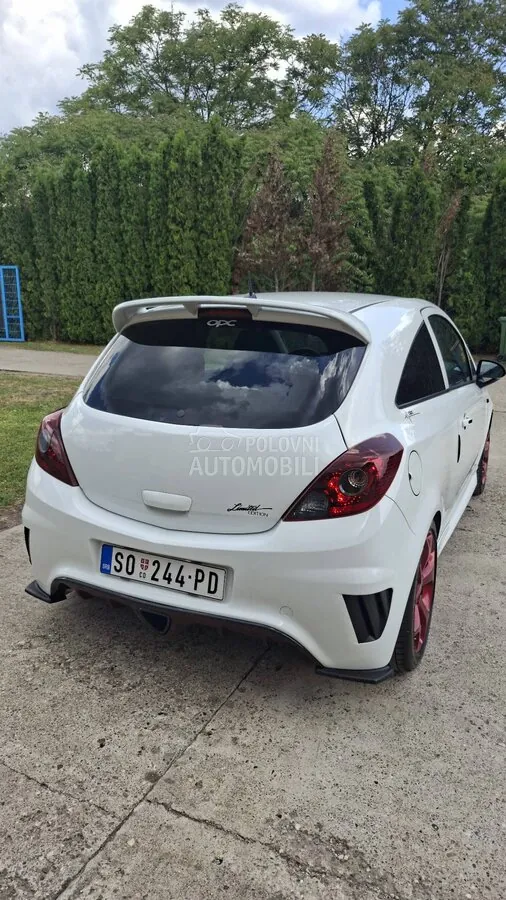 Opel Corsa D 2011 photo 2