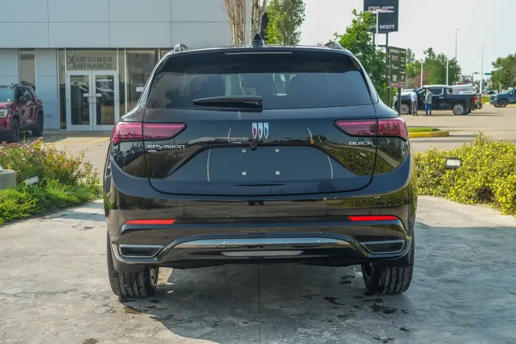 Buick Envision 2026 photo 3