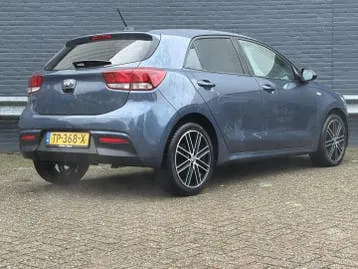 Kia Rio 2018 photo 2
