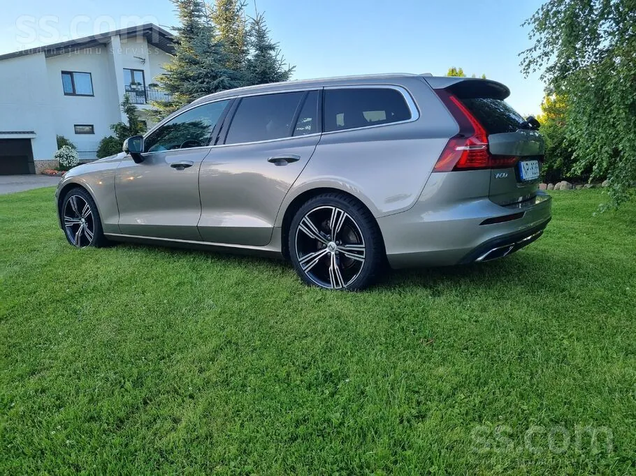 Volvo V60 2018 photo 4