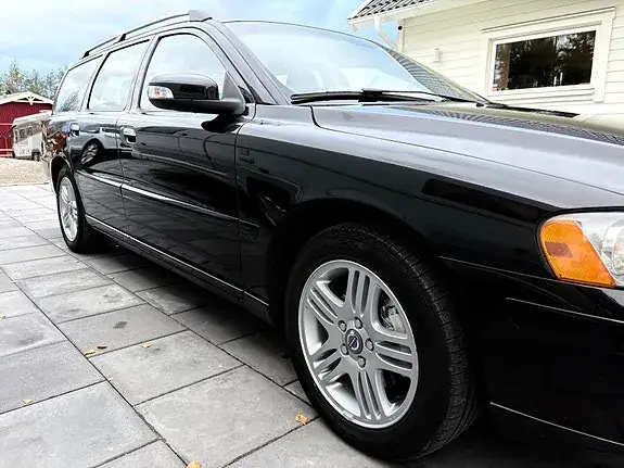 Volvo V70 2007 photo 5