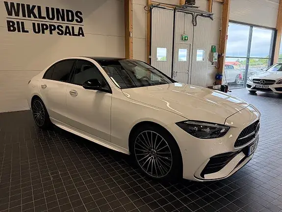 Mercedes-Benz C 300 2024 photo 3