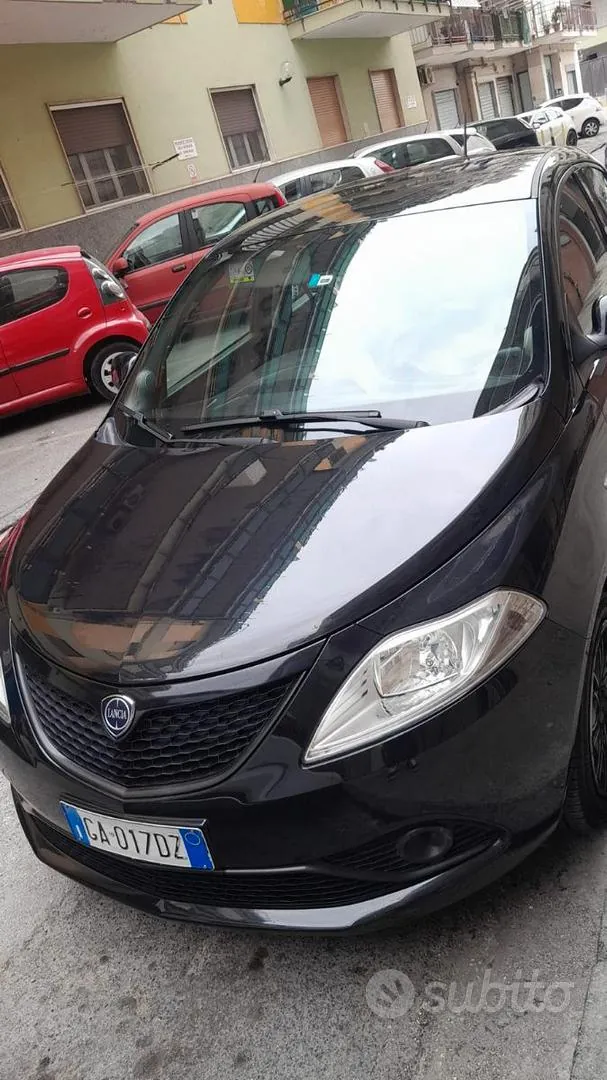 Lancia Ypsilon 2020 photo 2