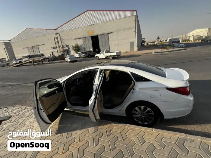 Hyundai Sonata 2015 photo 4