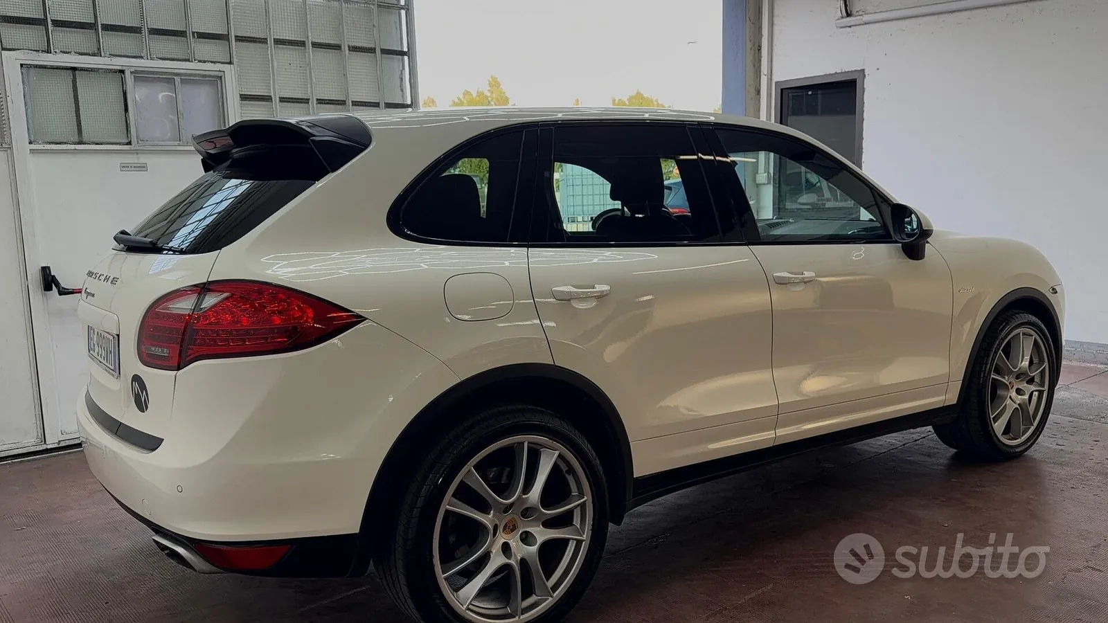 Porsche Cayenne 2011 photo 5
