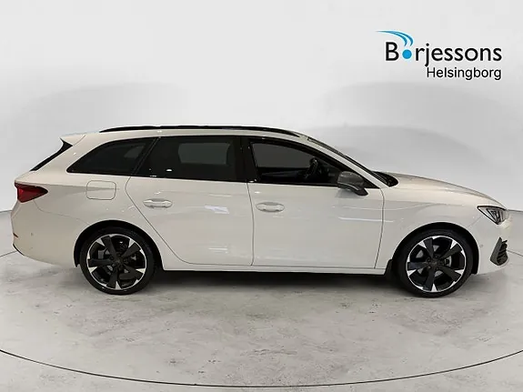 Cupra Leon 2023 photo 2