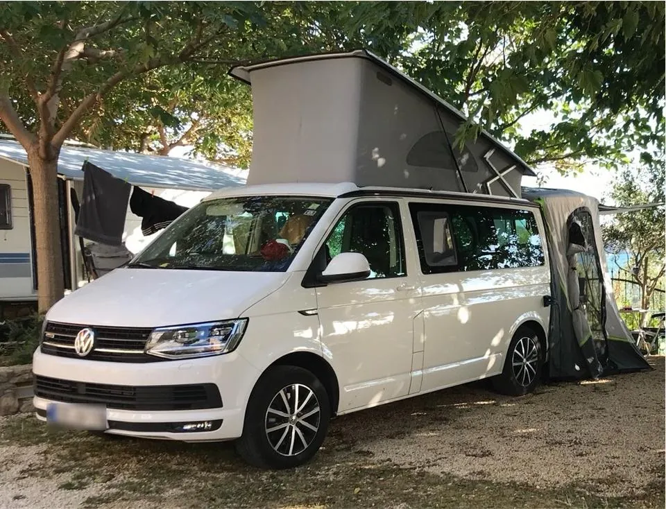 Volkswagen T6 California Beach