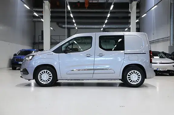 Toyota Proace City 2022 photo 4