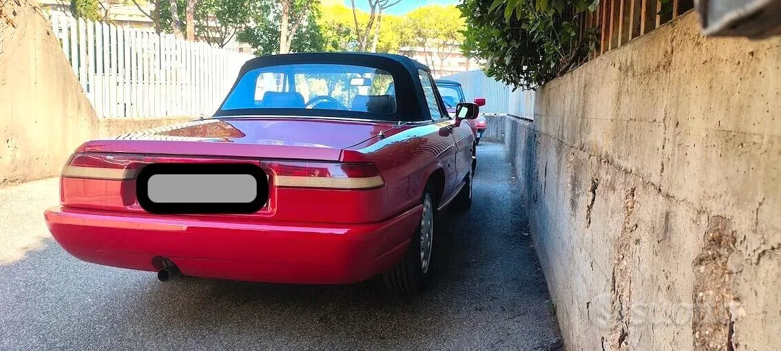 Alfa Romeo Spider 1992 photo 3