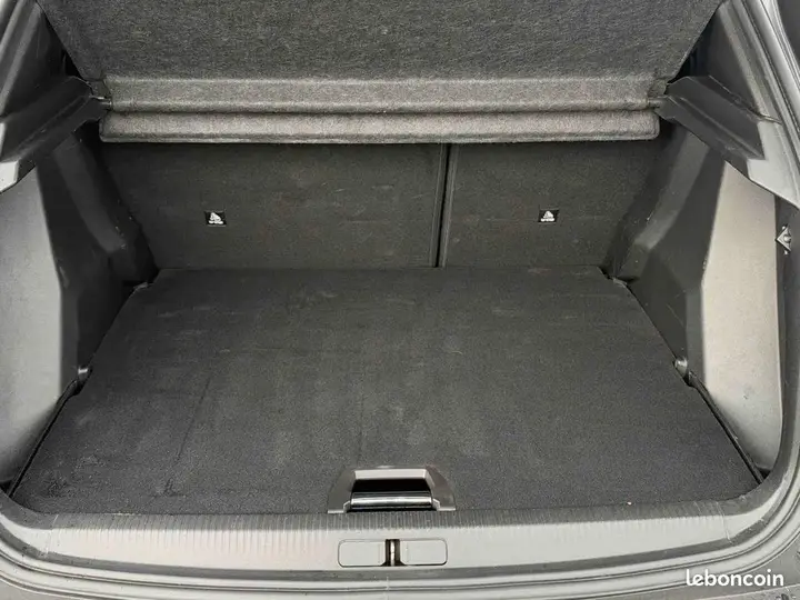Peugeot 2008 2022 photo 5