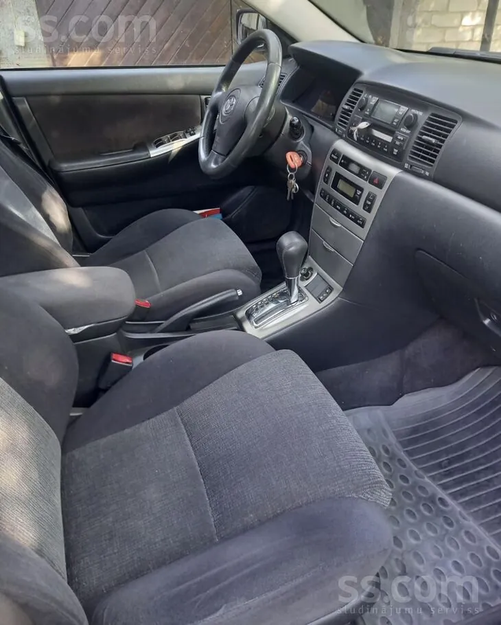 Toyota Corolla 2005 photo 3