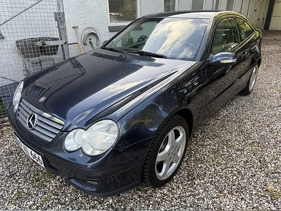 Mercedes-Benz C180