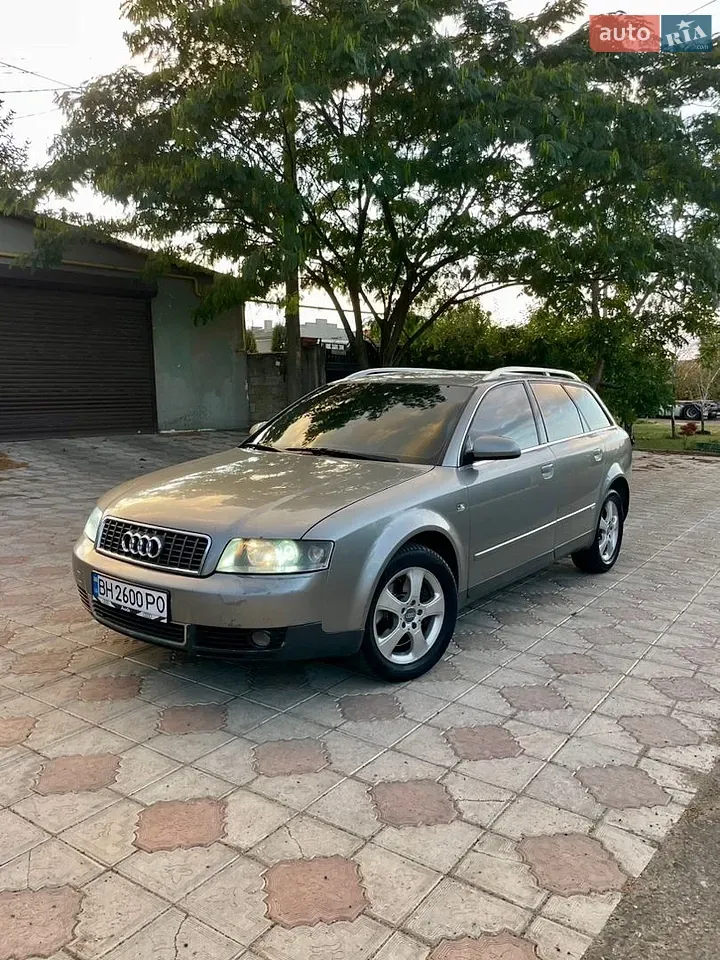 Audi A4 2002 photo 3