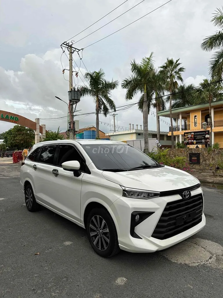 Toyota Avanza Premio 2023 photo 4